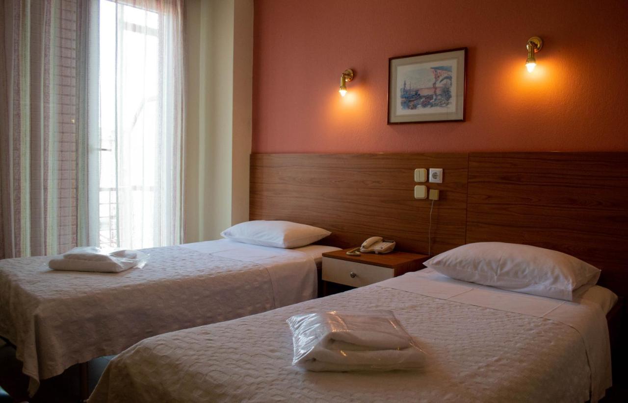 Egnatia Hotel Янина Экстерьер фото